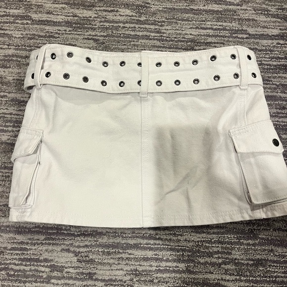 Princess Polly white belted denim skirt - Picture 3 of 3